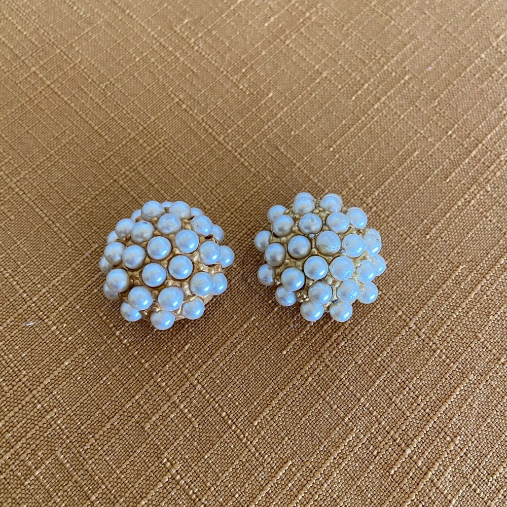 Clip on earrings